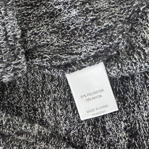 Mason & Mackenzie  Gray Woven Thin Flowy Long Sleeve Asymetrical Top Small - Picture 5 of 7